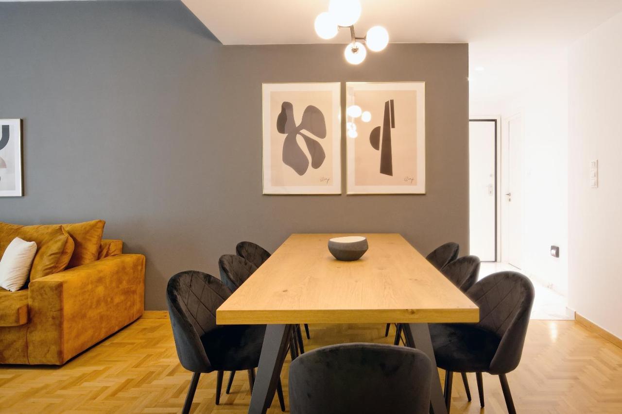 Elegant Big Apartment In Athens Center With Balcony Kültér fotó