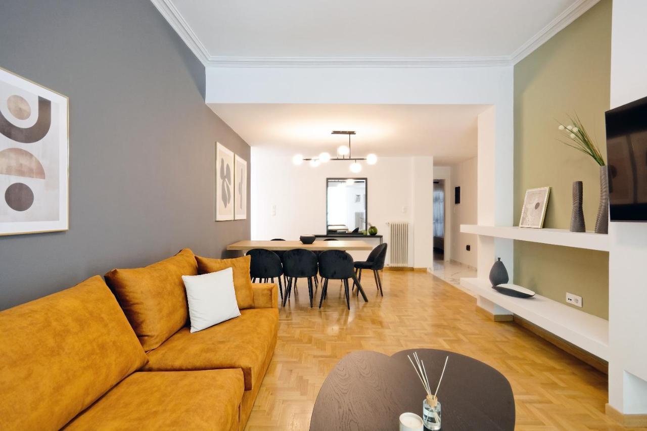 Elegant Big Apartment In Athens Center With Balcony Kültér fotó