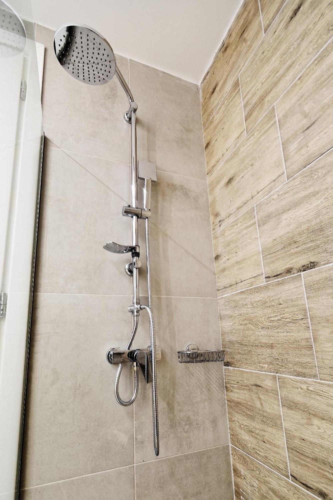 Elegant Big Apartment In Athens Center With Balcony Kültér fotó