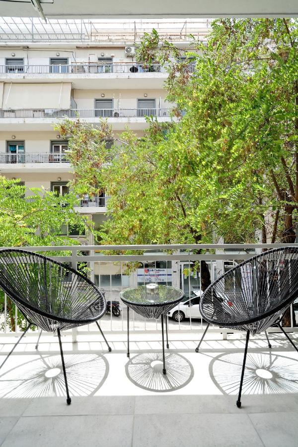 Elegant Big Apartment In Athens Center With Balcony Kültér fotó