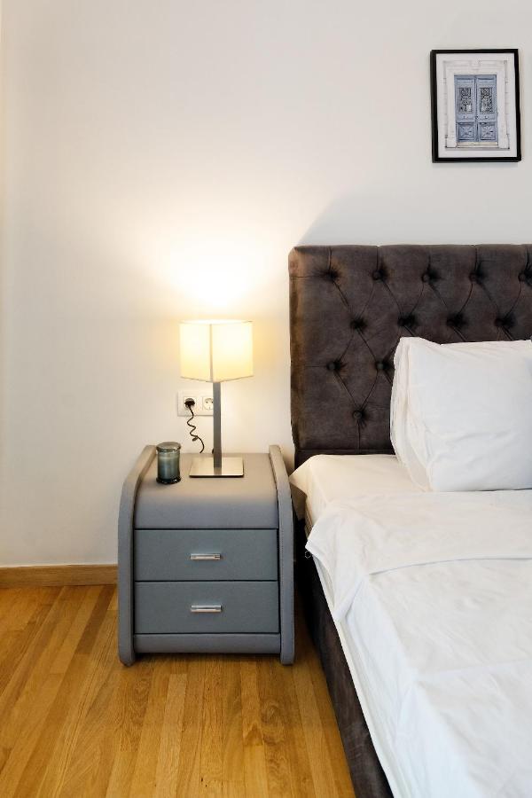 Elegant Big Apartment In Athens Center With Balcony Kültér fotó
